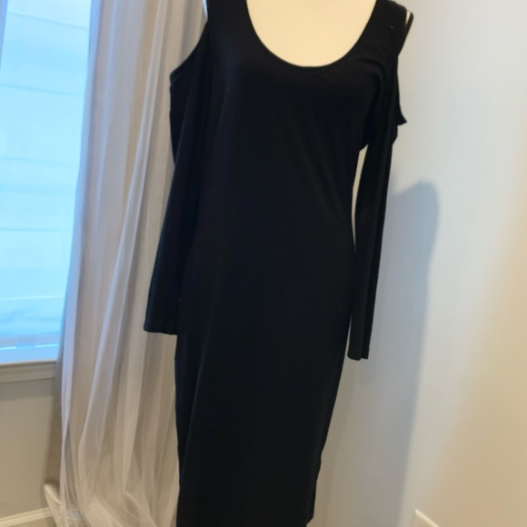 ASOS CURVE Open shoulder black dress women’s size 14 - Picture 1 of 13